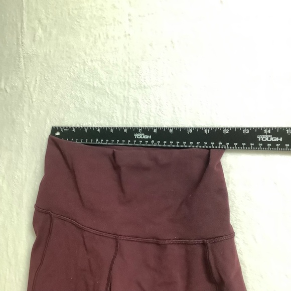 Lululemon Mesh Cut Out Maroon Tights Leggings Size 6 - Picture 5 of 8